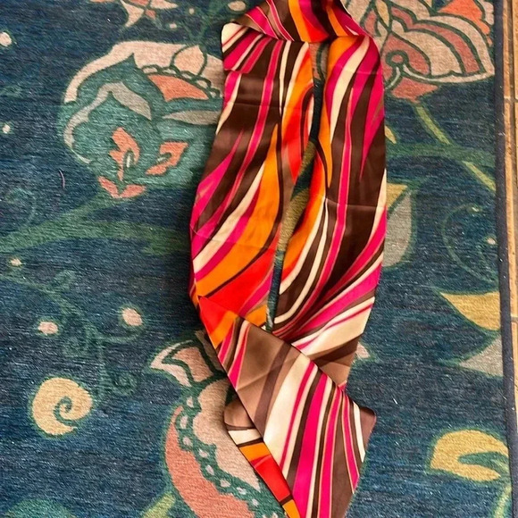 Mod Neck Head Scarf Orange Pink - Picture 1 of 2